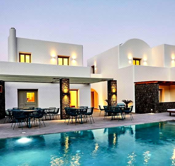 Mountain and Sea Suites